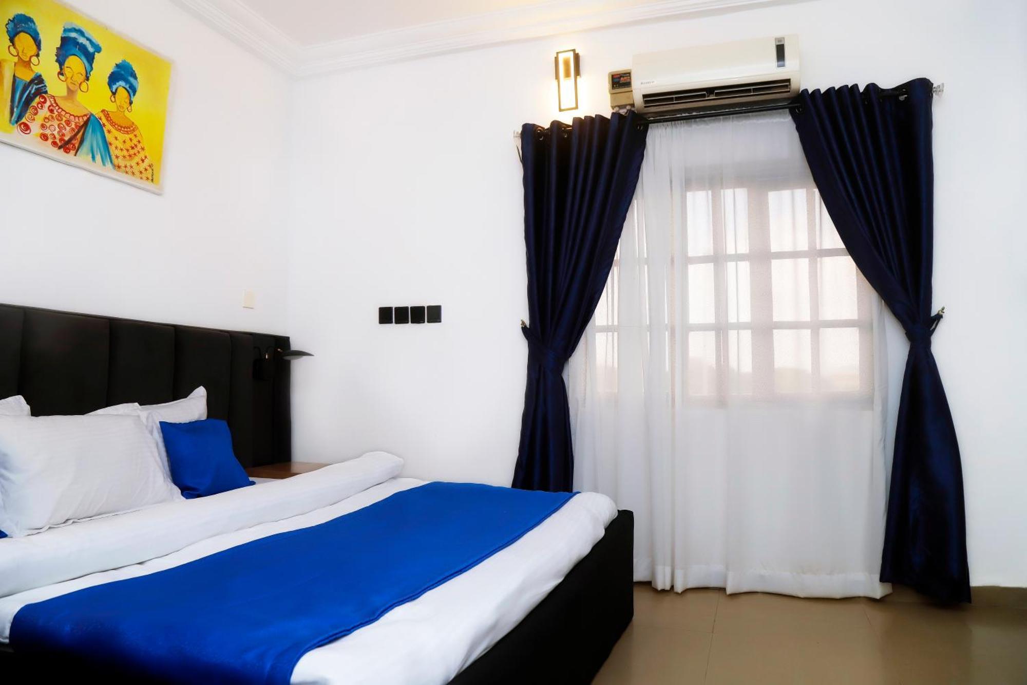 Western Dreams Hotel Abuja Exterior photo