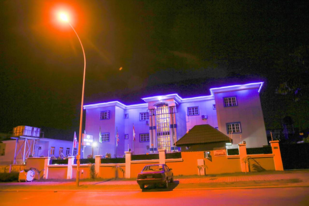 Western Dreams Hotel Abuja Exterior photo