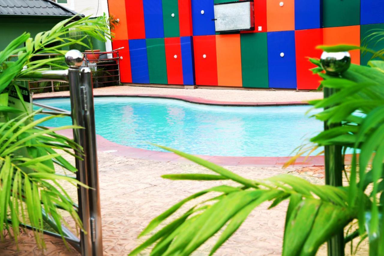 Western Dreams Hotel Abuja Exterior photo